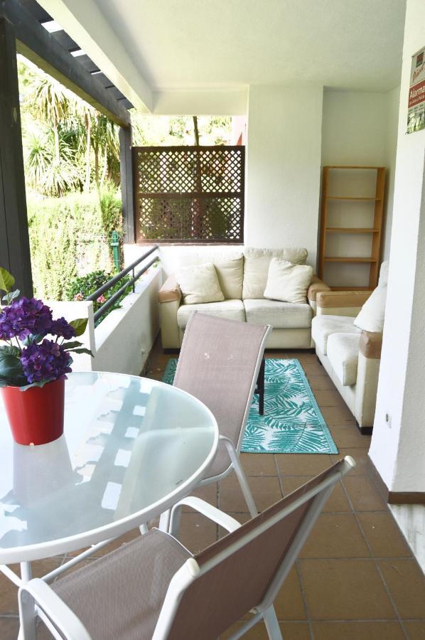 Апартаменты Puerto Banus With Private Garden Марбелья Экстерьер фото